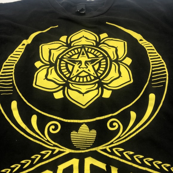 Men's Obey Short Sleeve Graphic TShirt Size Large Yellow Star Flower Graphics - Picture 4 of 16